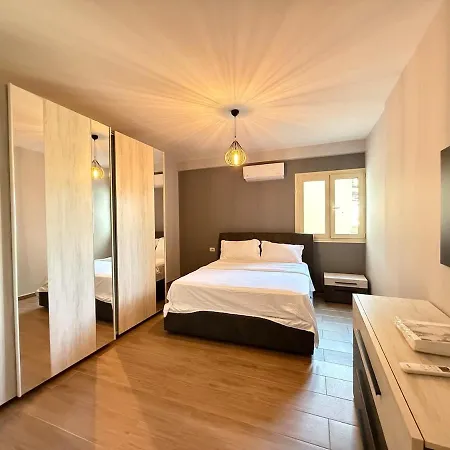 Gold Apartment Durres
