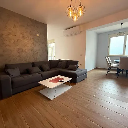 Gold Apartment Durres
